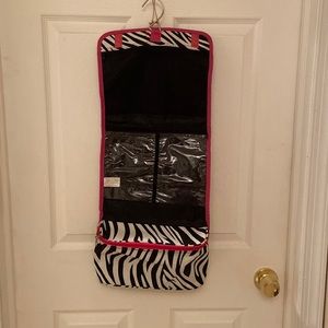 Makeup travel organizer.